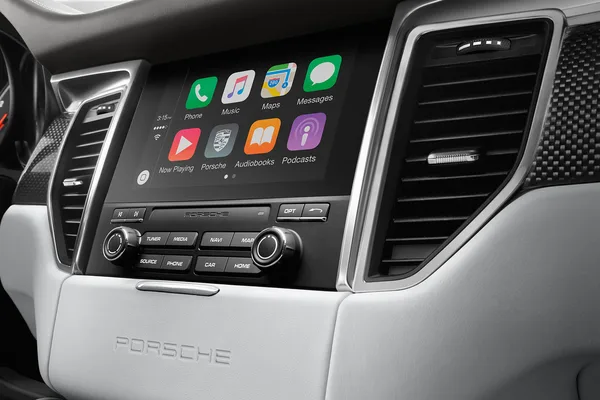 Apple CarPlay to support video playback with iOS 27 update
