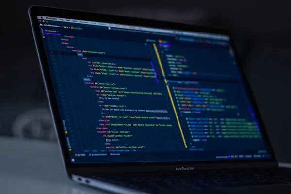 Claude Code vs. OpenAI Codex: A Developer's Choice