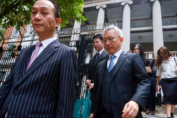 Hong Kong administrator to review tribunal decision on Wang Fuk Court owners' meeting