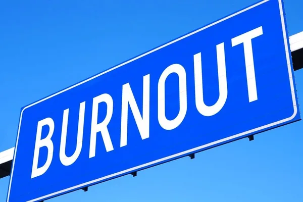 AI adoption in cybersecurity fails to reduce burnout, survey finds