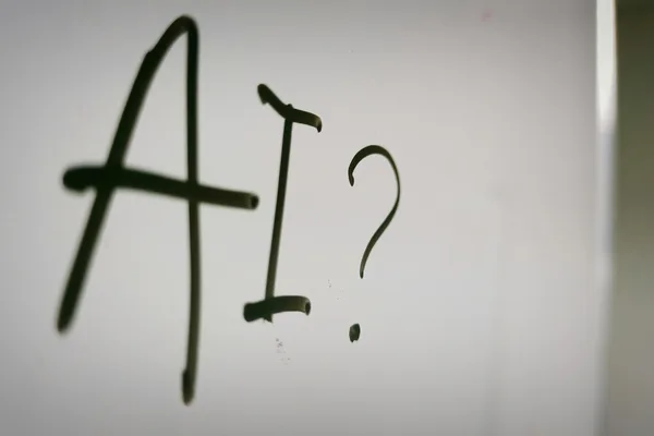 AI专家：仅在更便宜的选项失败时使用前沿模型
