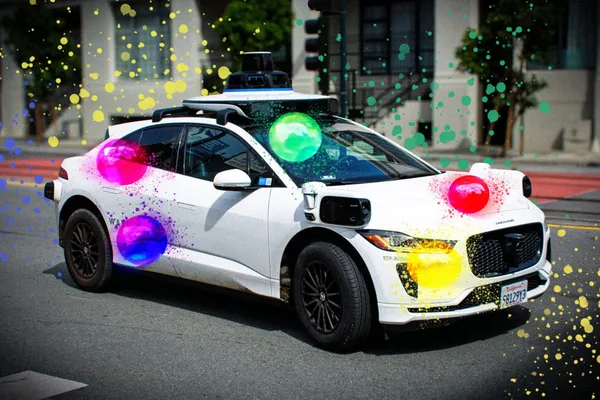Waymo robotaxi stops, calls police on teens attempting toy gun drive-by
