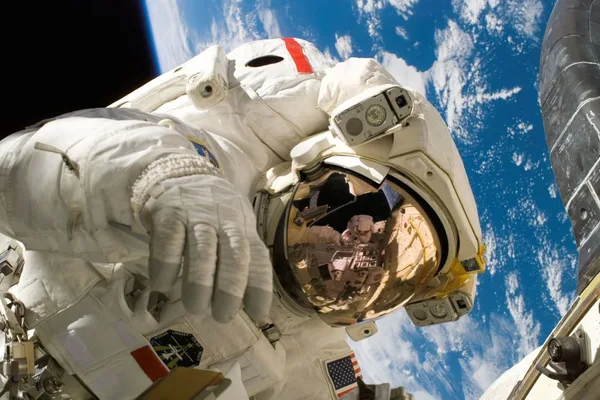 Cosmic exploration should be a human endeavor, not AI-driven