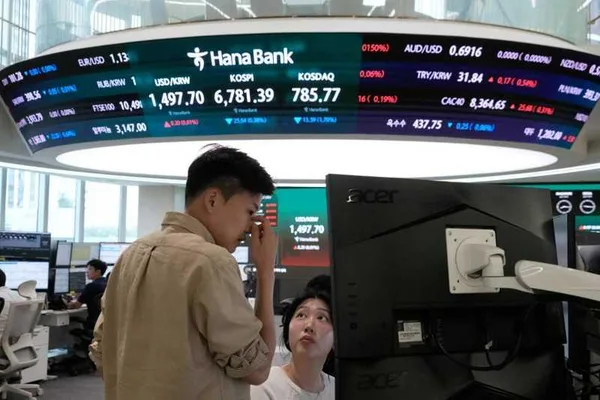 Middle East conflict drives oil prices higher, Asian shares mixed