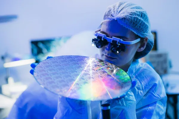 AI memory shortage prompts $518B investment in new fabs · 1 source tracked