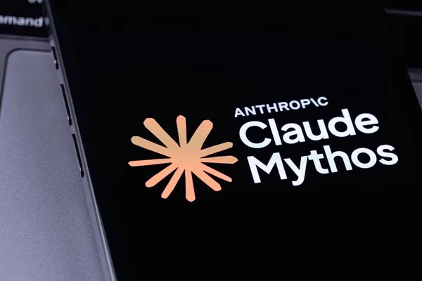 Anthropic 撤销了 Claude Fable 5 中未披露的 AI 开发限制
