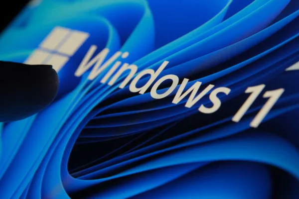 Microsoft intros tech to rebuild PCs without local Windows copies