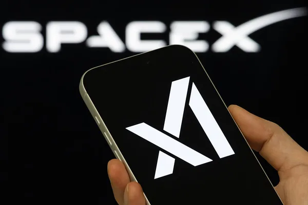 SpaceXAI 合并后流失超 50 名员工，文化问题引发担忧