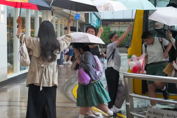 Lightning strikes hiker amid Hong Kong's shifting rainstorm warnings