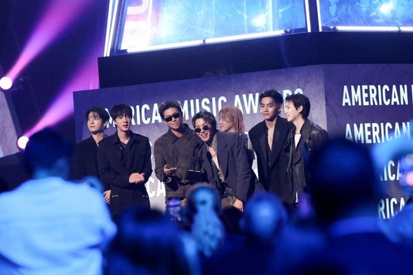 BTS fans decry 'obscenely high' Busan hotel prices for concerts