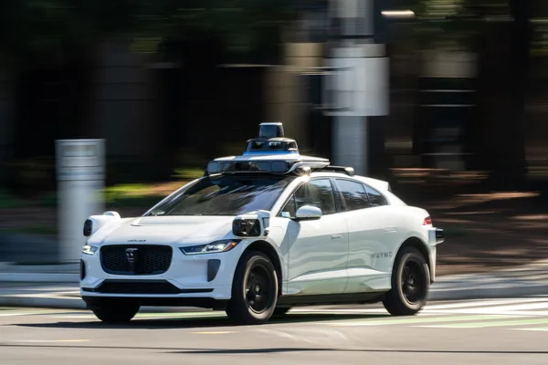 Waymo's self-driving cars are causing problems for first responders