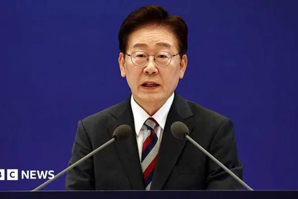 韩国承诺投资1万亿美元用于AI和芯片生产，以应对区域竞争 · 追踪7个来源