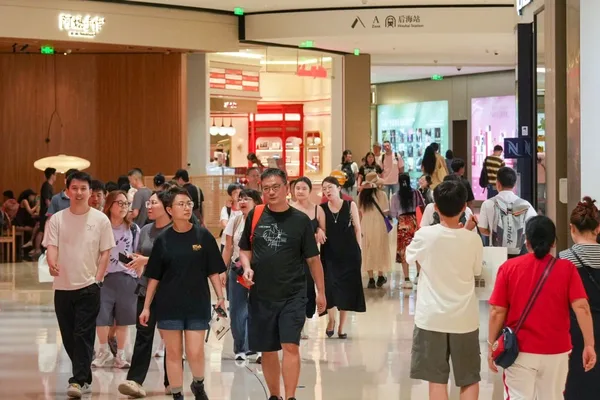 Hongkongers flock to mainland China for July 1 holiday seeking better value