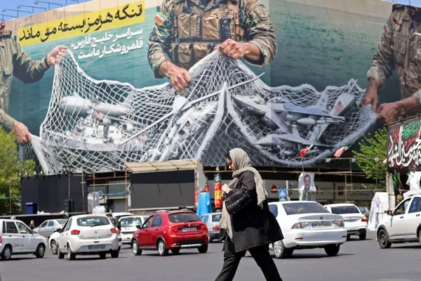 US military launches new strikes on Iran amid escalating Strait of Hormuz conflict