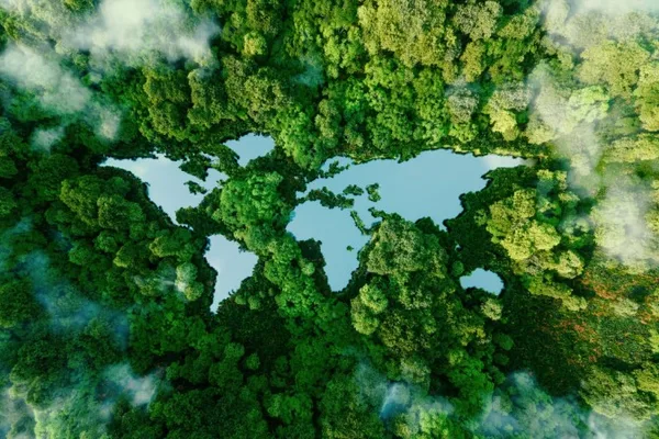 NVIDIA, SoftBank, and Oracle navigate AI infrastructure and risks amid UN governance warning