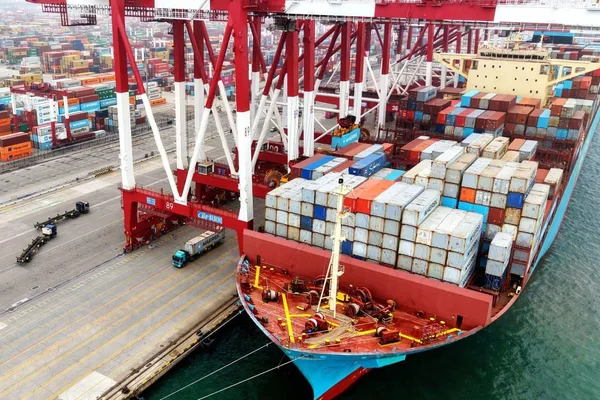 China signals willingness to buy more EU goods to ease trade gap