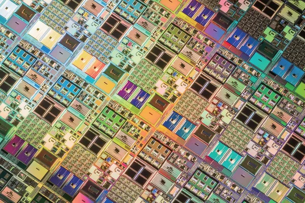 TSMC, Intel, Samsung diverge on 1.4nm chip production roadmaps