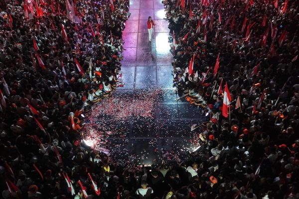 Peru presidential race tightens amid deep ideological divides