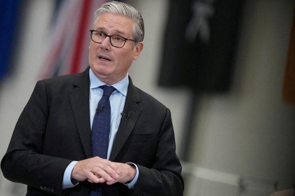 英国首相基尔·斯塔默将参加工党领导人竞选