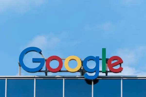 Alphabet 筹集 800 亿美元用于人工智能基础设施，以满足高需求