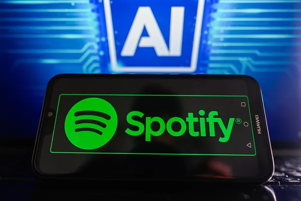 Spotify 与环球音乐集团推出付费 AI Remix 功能