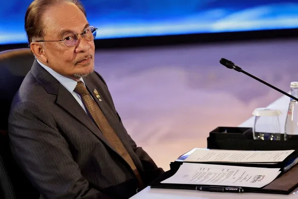 Malaysia's ruling coalition faces internal splits in Melaka