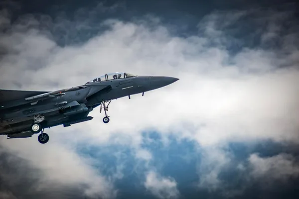 Dual-use tech reshapes aviation, driven by AI and geopolitics