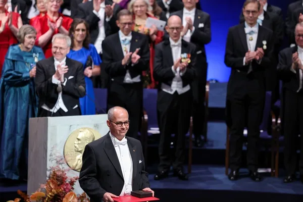 Nobel laureate Omar Yaghi joins China's Tsinghua University to lead AI materials research