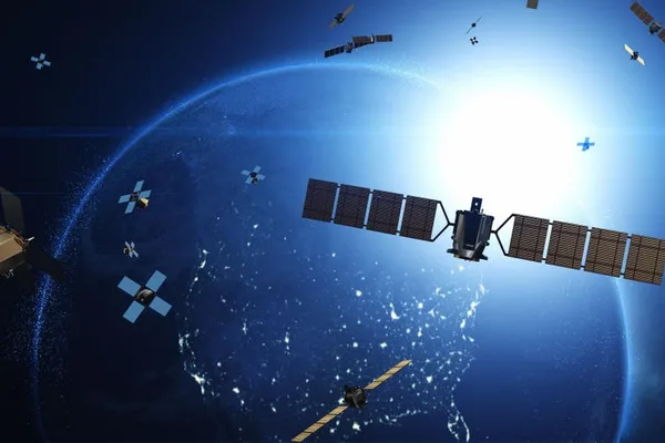 SpaceX 计划部署轨道人工智能数据中心，着眼于太空太阳能发电