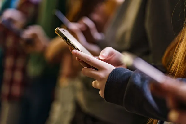 UK to ban under-16s from social media platforms