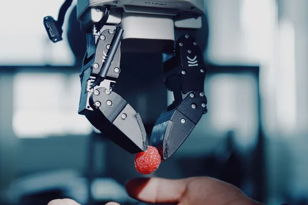 Eka startup achieves breakthrough robotic dexterity, mimicking human-like manipulation