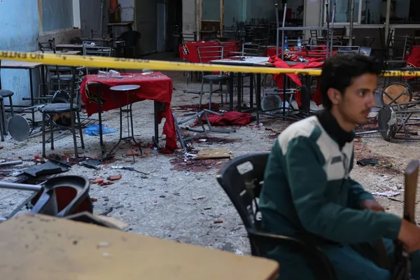 Damascus cafe bombing kills 9 near Palace of Justice