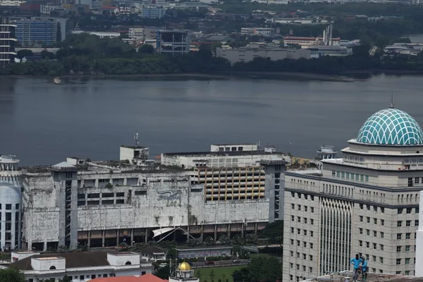 Malaysia's Johor Chinese voters prioritize economy over politics