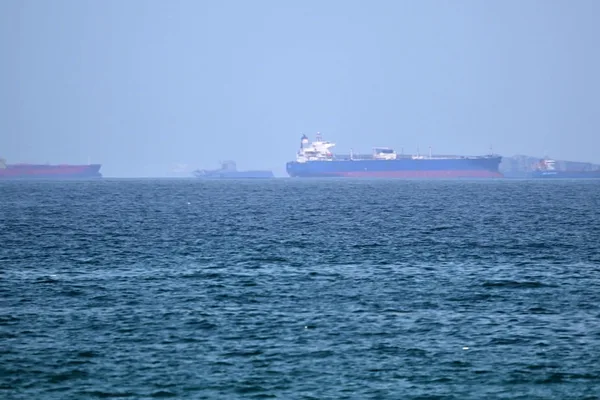 Iran warns against bypassing Hormuz route amid ongoing tensions