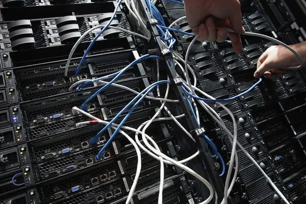 AI boom to triple data center network traffic by 2026, experts warn