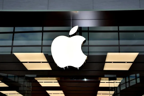 Apple 指控 ChatGPT 制造商窃取 iPhone 秘密