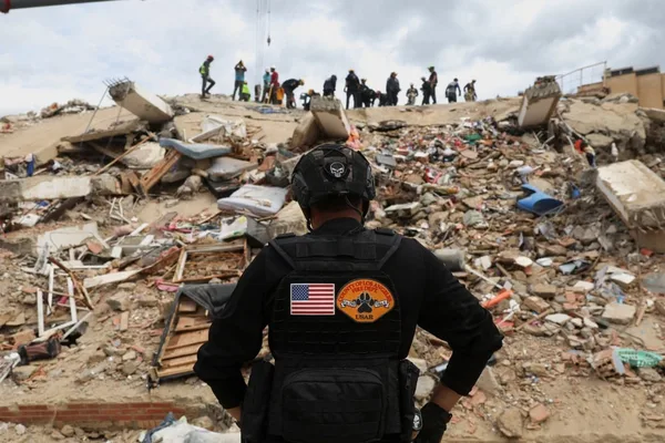Venezuela earthquake kills nearly 3,000, thousands missing