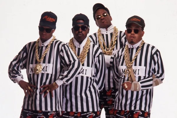 音乐家工会起诉 UMG、Warner 音乐关于 AI 和解事宜