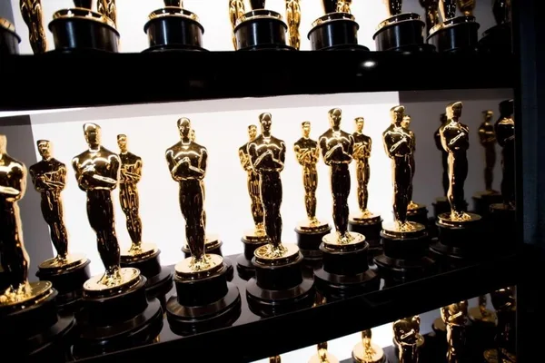 Academy Awards exclude AI-generated works, prioritizing human creativity