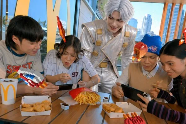 McDonald's campaign contrasts AI analysis with human experience