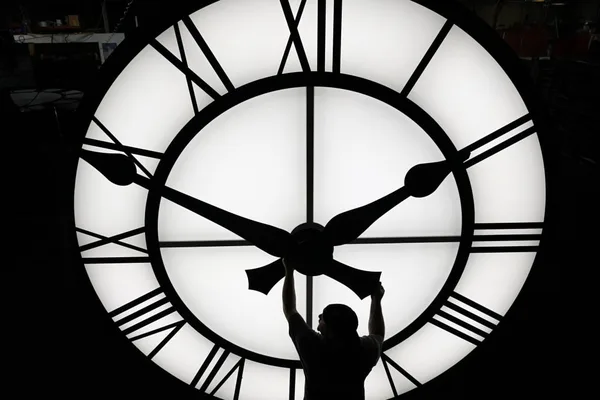 US House passes bill to make daylight saving time permanent · 4 sources tracked