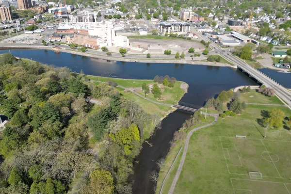 Google aims to replenish more water than data centers use by 2030