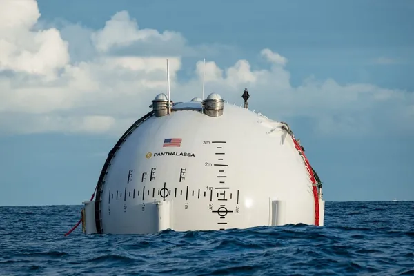 Peter Thiel backs $140M startup building wave-powered AI data centers at sea