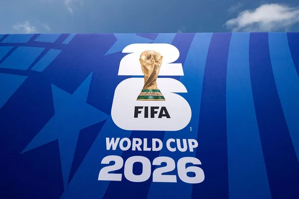美国查获近400个非法转播2026年世界杯的域名 · 跟踪到2个来源