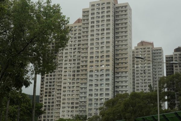 Hong Kong fire survivors face buyback deadline