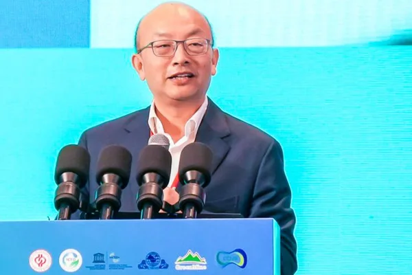 Energy expert Yang Tao returns to China to bridge Europe-China cooperation