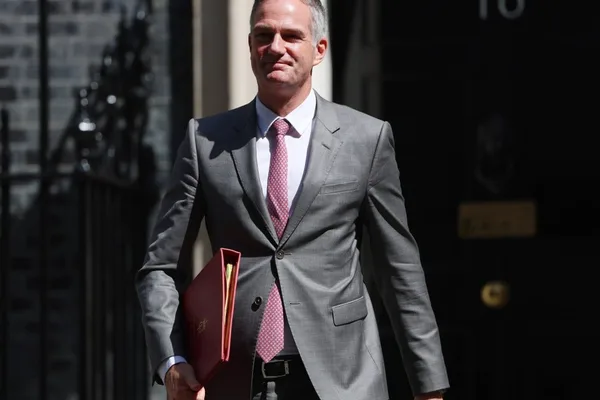 UK and China launch initiative to boost services exports