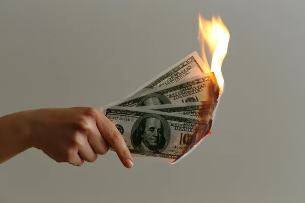 AI spending strategies to maximize value and cut costs
