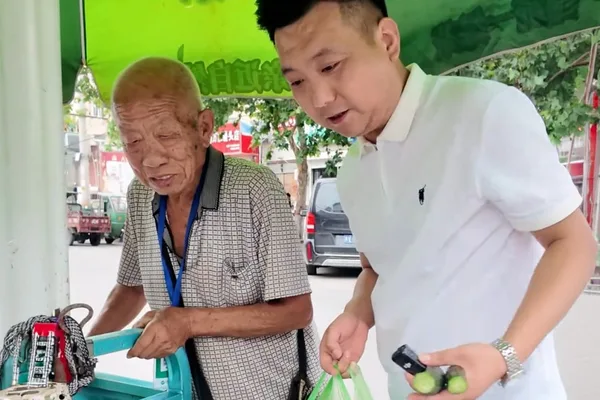 中国网红的善举以农民死亡的悲剧告终