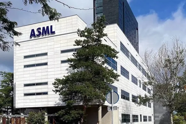 ASML将为印度首个商业芯片厂配备设备，与Tata Electronics合作